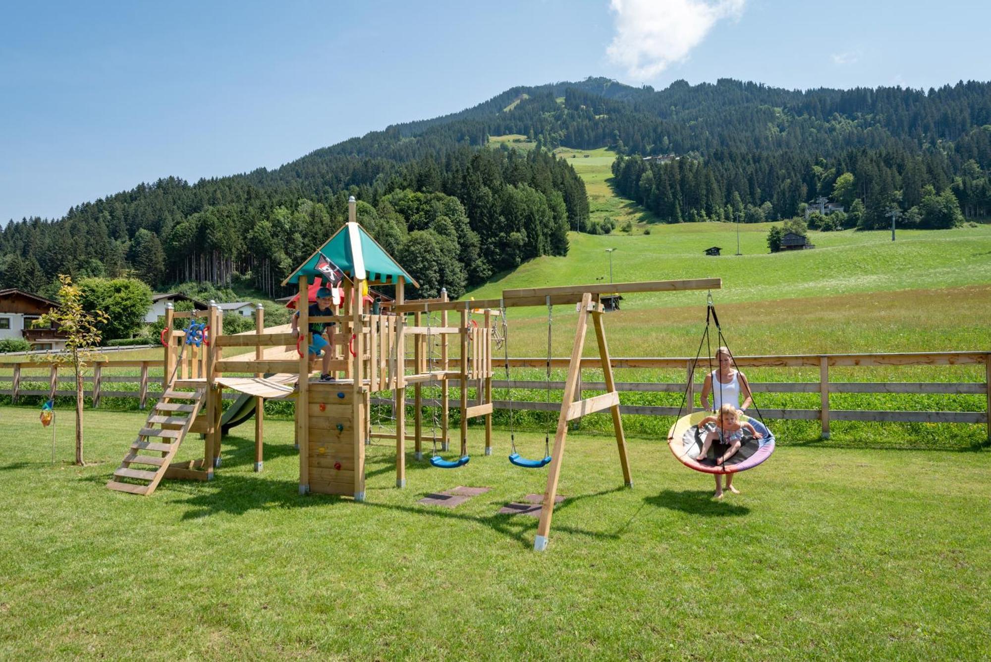 M&M Appartements Brixental Westendorf Exterior photo